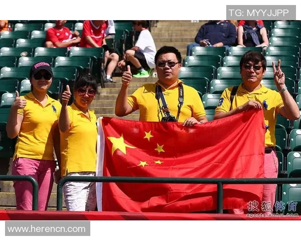 重庆羽毛球队勇闯世界杯舞台展现逆袭精神与团队力量 重庆羽毛球队勇闯世界杯舞台展现逆袭精神与团队力量