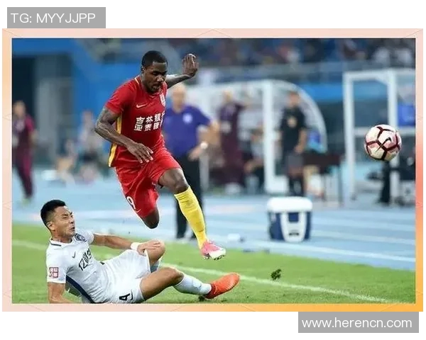 足球明星带你了解踢足球的基本规则与技巧解析