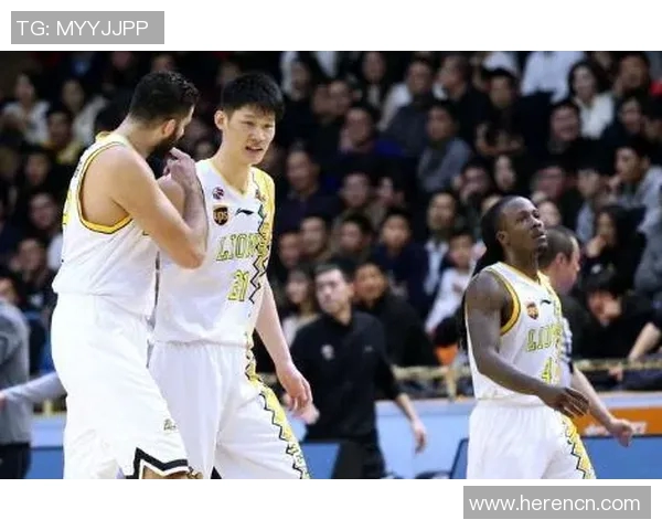 广州羽毛球队在世锦赛积分榜上以95分稳居第一名展现强劲实力